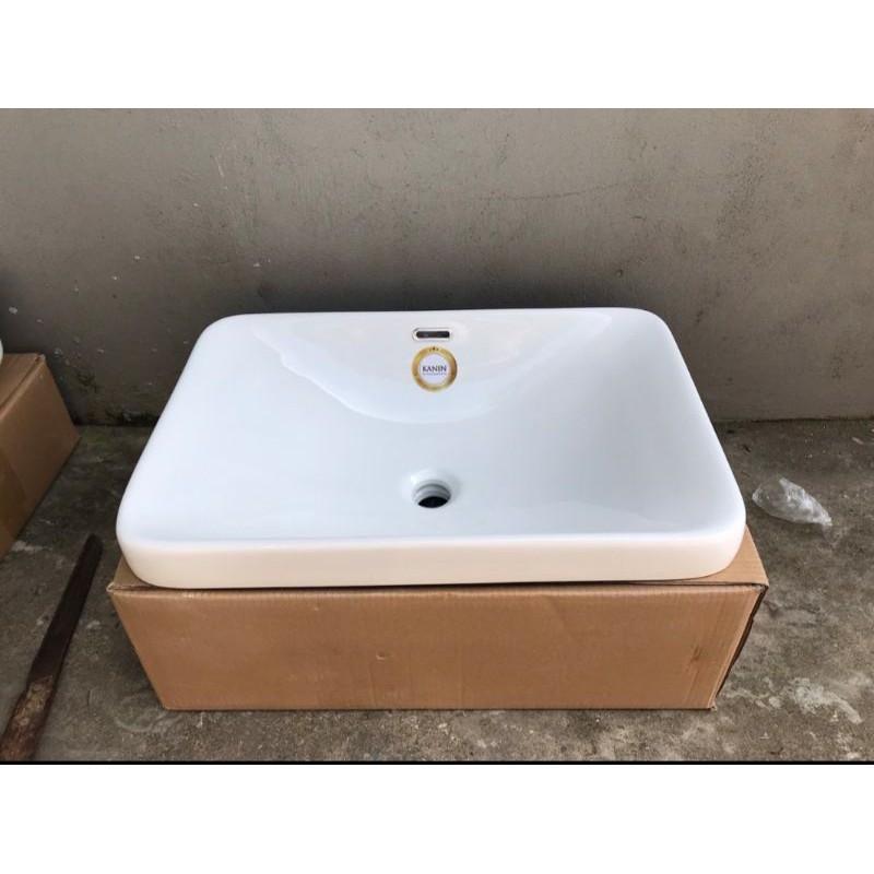 chậu lavabo vuông dương bàn đá