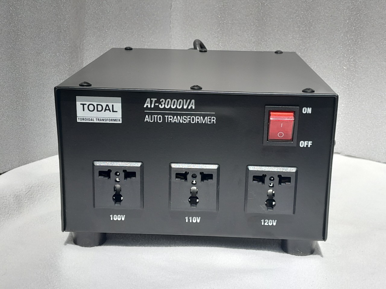 Biến áp xuyến tự ngẫu 3 kVA 100v 110v 120v dùng cho thiết bị điện nội địa Nhật Mỹ (Dây đồng)