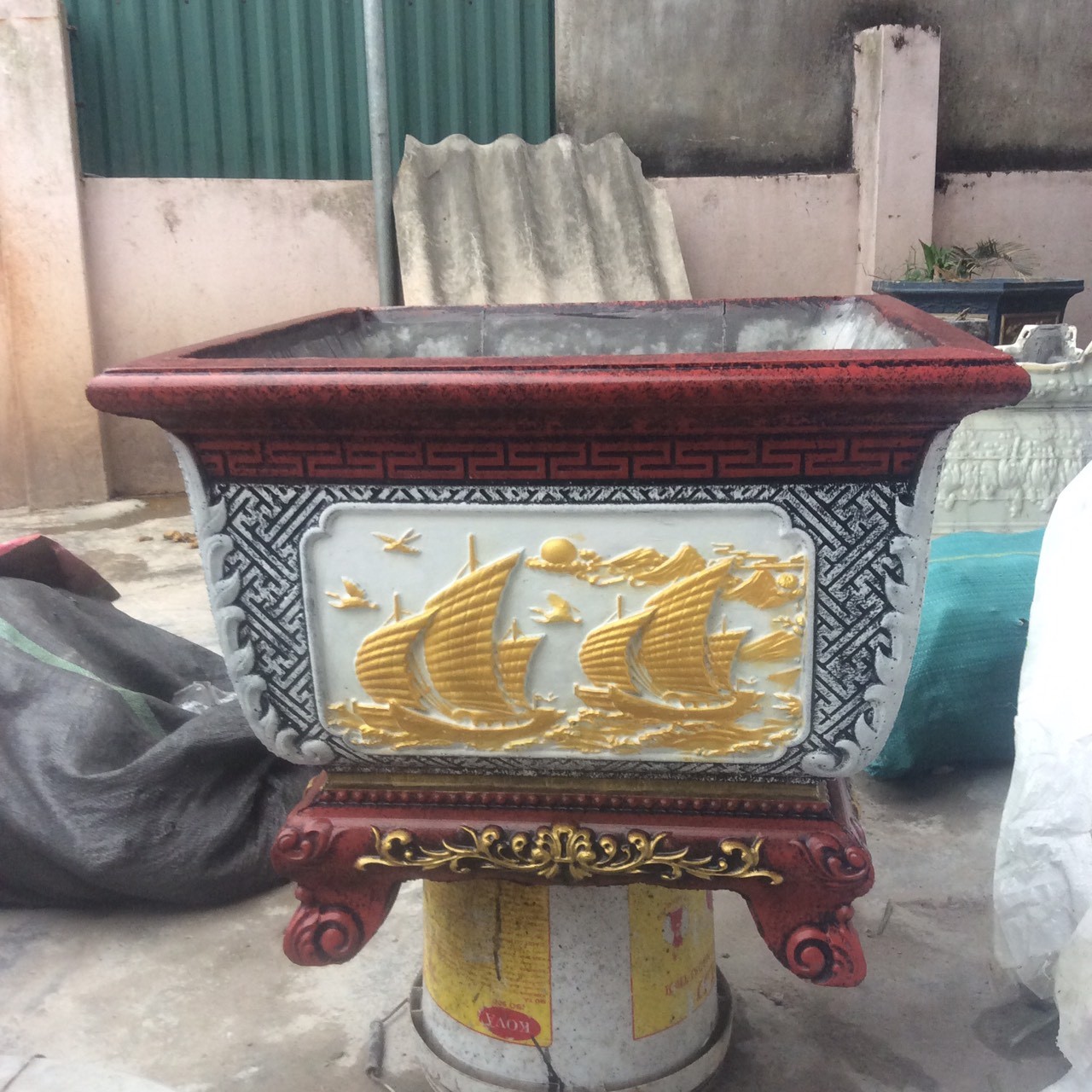 Khuôn Chậu Vuông 60 Chân Liền