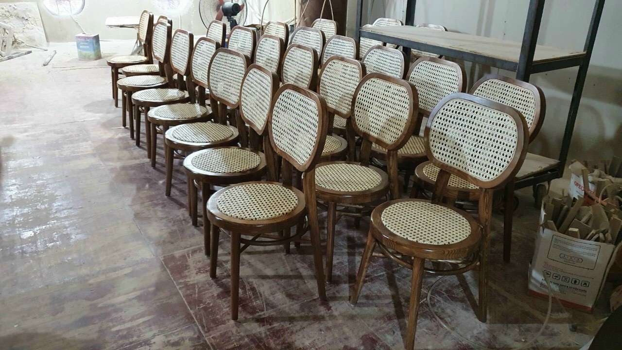 Các loại ghế gỗ kết hợp mây mặt ngồi tròn dùng cho quán cafe, nhà hàng, khách sạn, resort,...