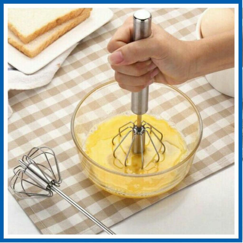 Dụng cụ đánh trứng bằng inox cầm tay loại to