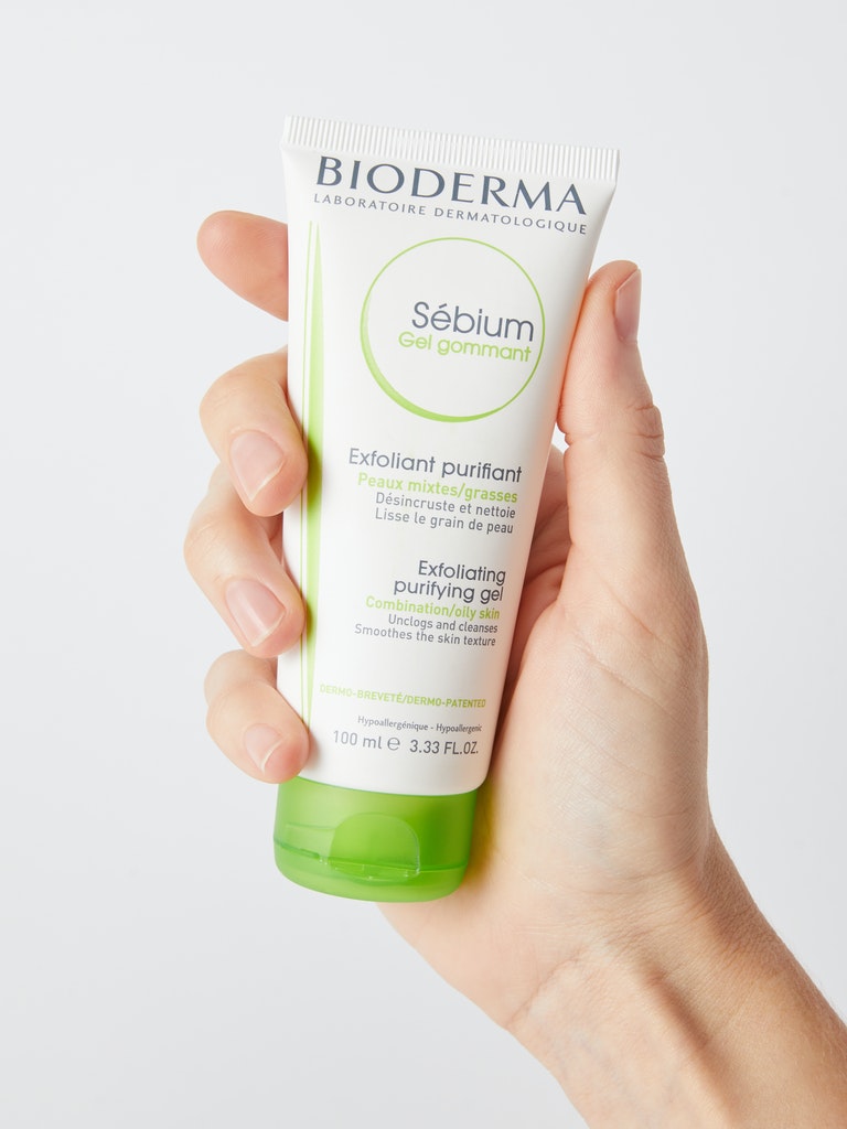 Gel Tẩy Tế Bào Chết Cho Da Dầu Mụn Bioderma Sebium Gel Gommant