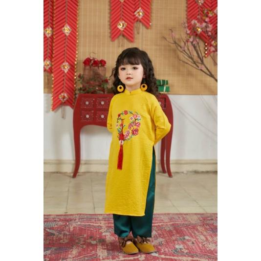 Sét áo dài cách tân mẹ bé đẹp sang