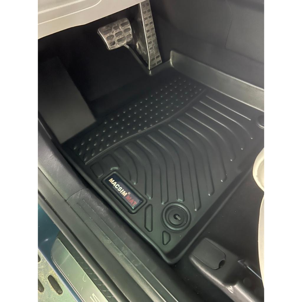 Kia Sorento 2021+ Thảm lót sàn xe ô tô  Nhãn hiệu Macsim chất liệu nhựa TPE hàng loại 2