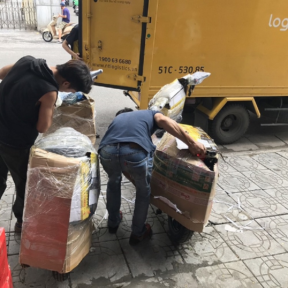 SẠC CHUYÊN DỤNG DÀNH CHO XE ĐẠP ĐIỆN NIJIA - SIÊU BỀN - SẠC DÒNG ĐIỆN CHUẨN - NGẮT ĐIỆN TUYỆT ĐỐI - BẢO VỆ XE - KÉO DÀI TUỔI THỌ ẮC QUY - LOẠI 48V-12AH HOẶC 48V-20AH - CHÂN ĐẶC HOẶC CHÂN CHỤP