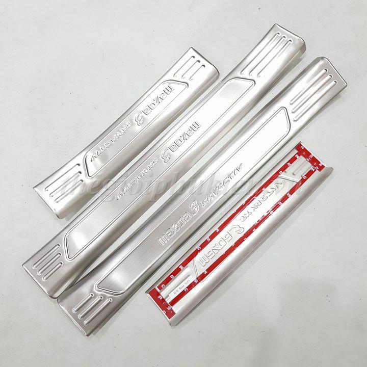 BỘ SẢN PHẨM Nẹp bước chân và ốp chống trầy cốp Mazda 3 2020 - Mẫu Inox