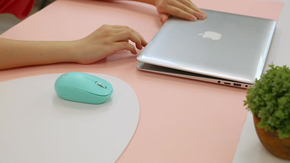 Chuột Không Dây MicroPack SPEEDY LITE MP-716W Hình Dáng Đối Xứng Thích Hợp Cho Người Thuận Tay Phải Hoặc Tay Trái Hàng Chính Hãng