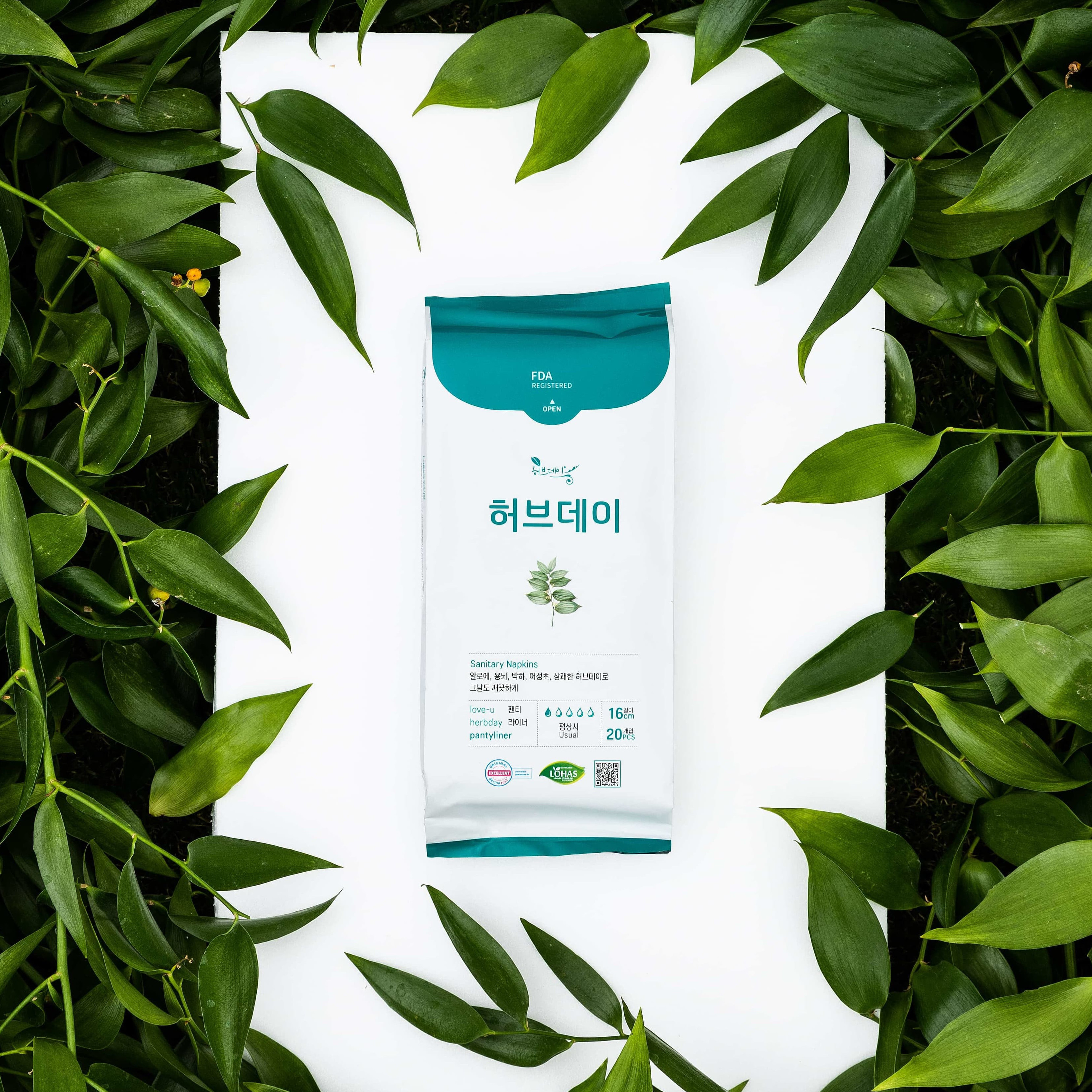 Băng vệ sinh hằng ngày Pantyliner Thảo dược Herbday - 16cm