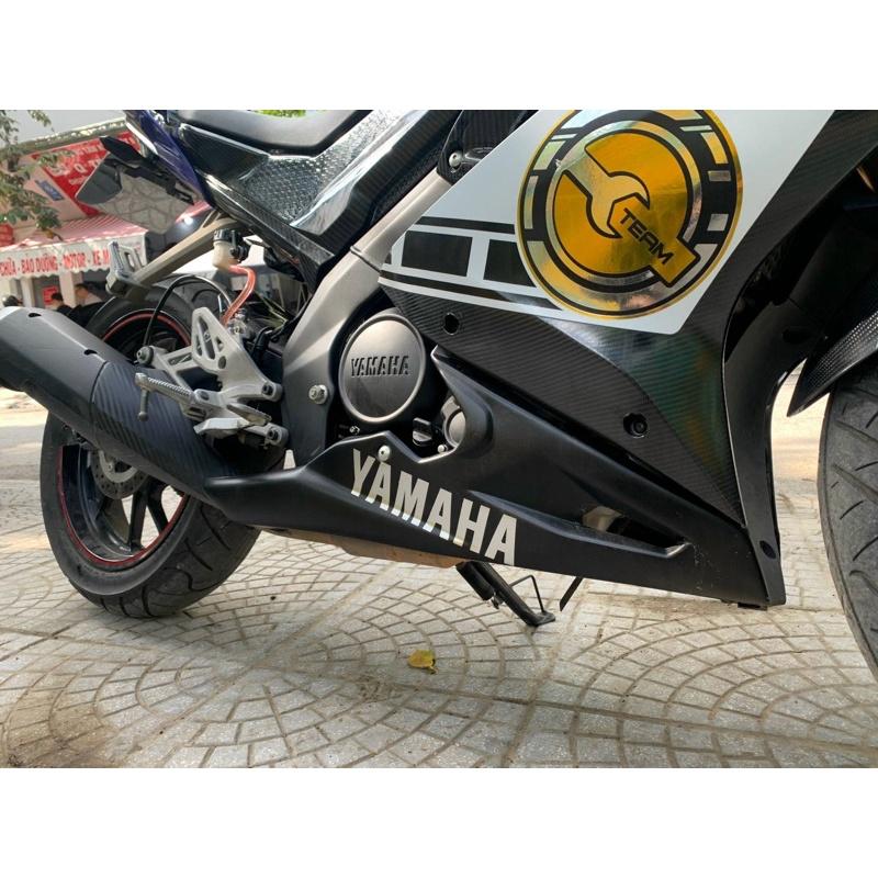 Mỏ cầy phong cách Motor GP lắp cho Yamaha R15 V3. Mỏ cầy tinh xảo, sơn đen, chất liệu Composit