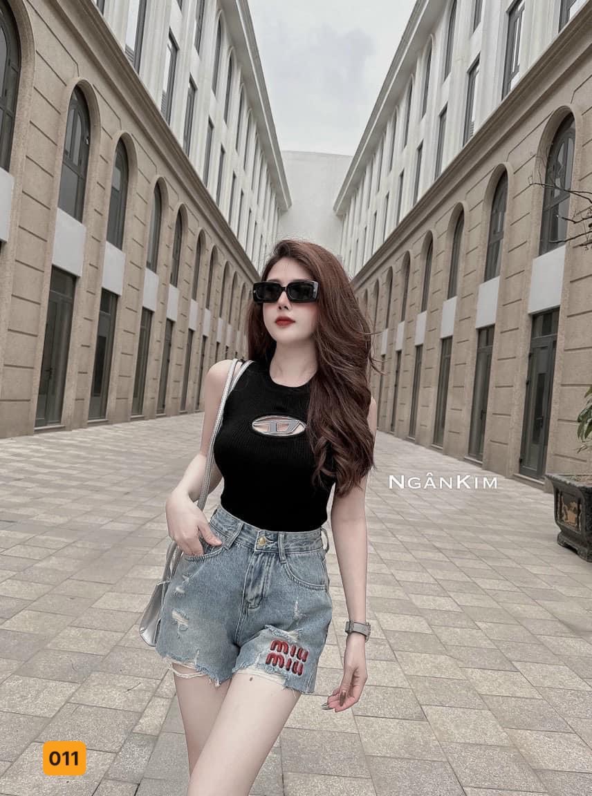 Quần short nữ chất jean cotton lưng cao Julido, thời trang trẻ trung một màu họa tiết trơn co dãn nhẹ MS011