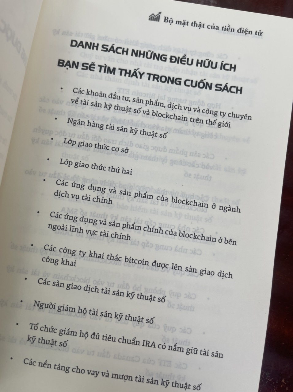 (#1 New York Times bestselling author) BỘ MẶT THẬT CỦA TIỀN ĐIỆN TỬ - CRYPTO - Vạch trần tấm màn bí mật của Bitcoin, Blockchain, NFT và các loại tài sản kỹ thuật số khác – Ric Edelman – BÁCH VIỆT (bìa mềm)