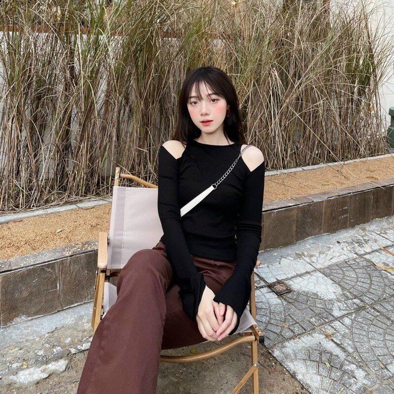 Áo Thun Tay Dài Khoét Vai