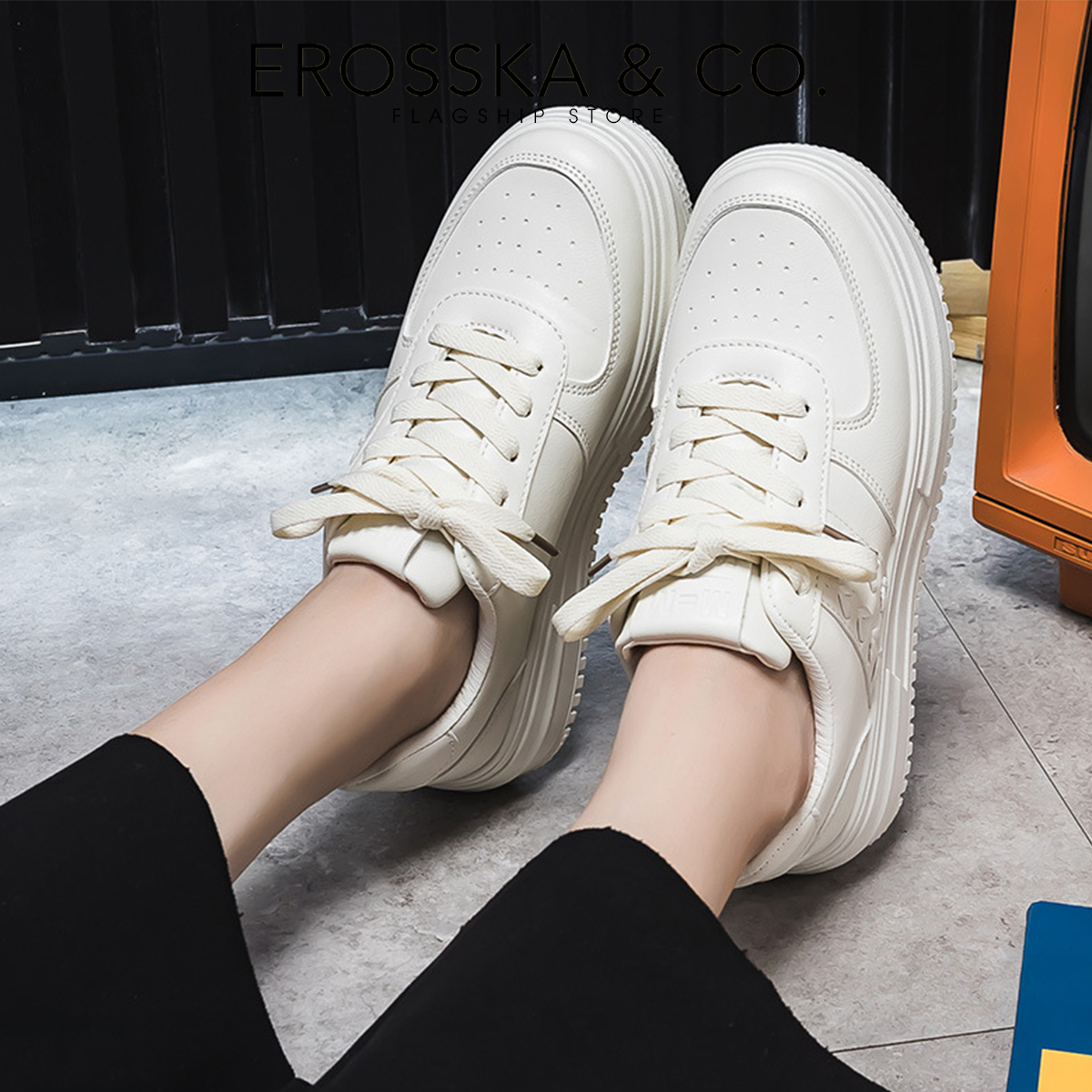 Erosska - Giày sneaker đế độn phong cách basic năng động - GS012