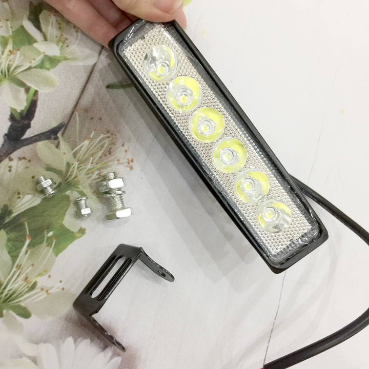 Đèn Trợ Sáng C6 Dài Trang Trí Ô Tô Xe Máy, Điện áp sử dụng 12V Ắc Quy, Công xuất 1 Led 18W - A213