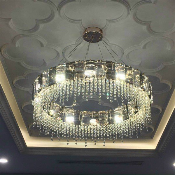 Đèn chùm PESTRO pha lê sang trọng trang trí nội thất hiện đại