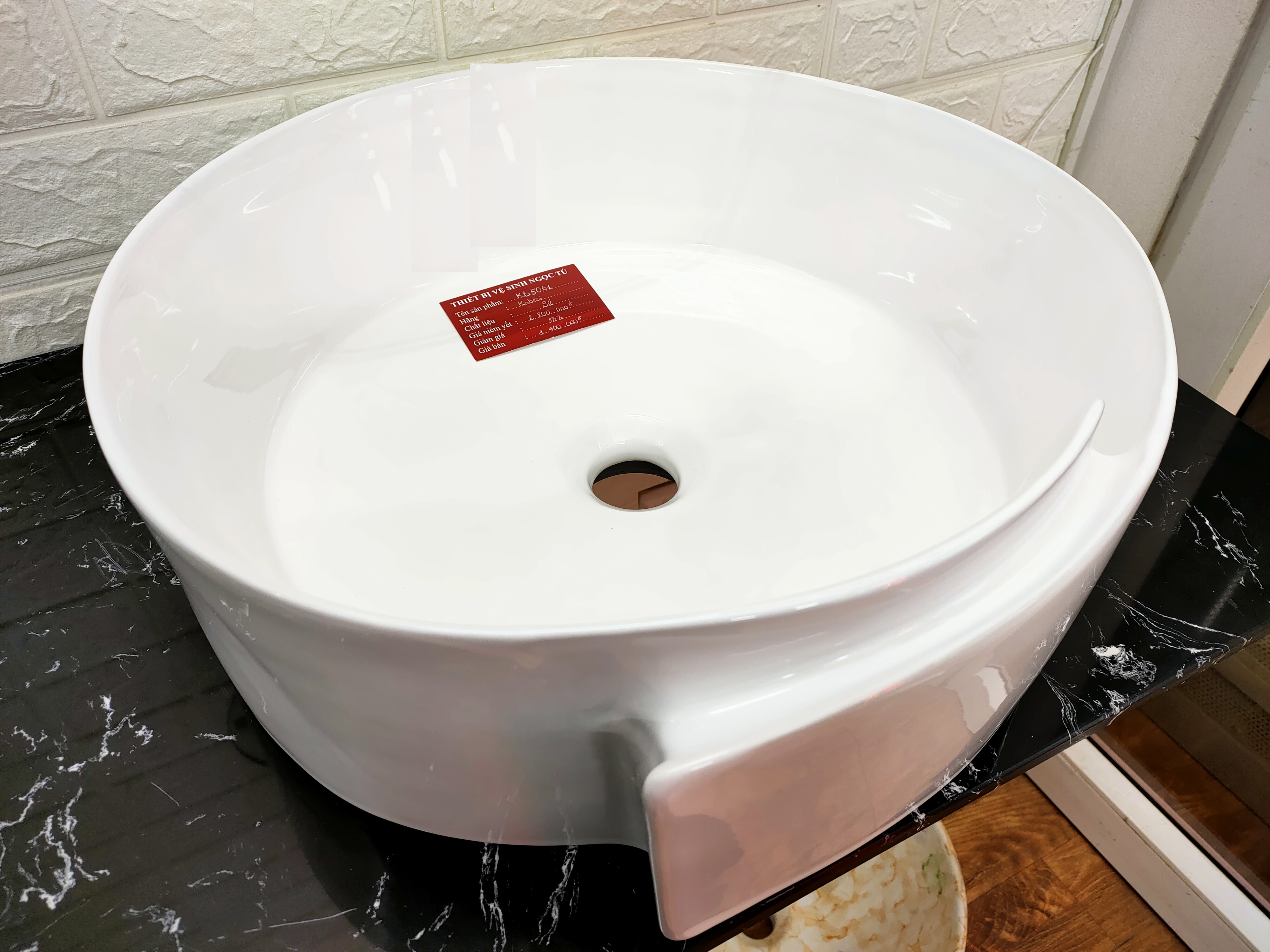 CHẬU RỬA MẶT, LAVABO NHẬP KHẨU CAO CẤP GROVES HÌNH SOẮN ỐC CỔ LOA, ĐẸP SANG TRỌNG, RẤT VIỆT NAM GRVV 5063