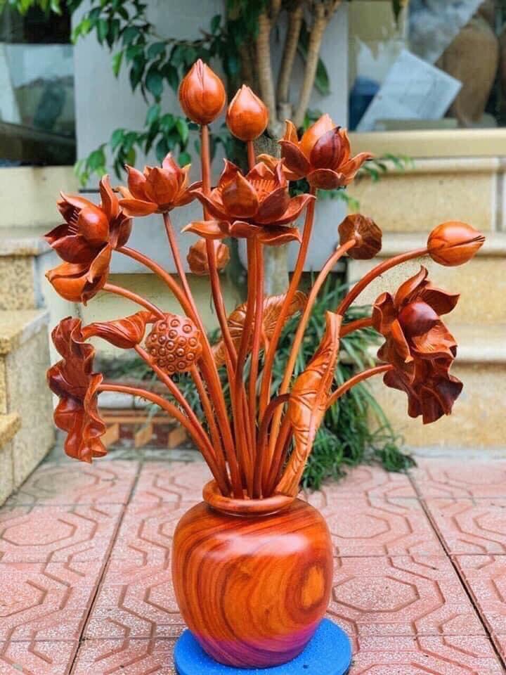 Hoa sen gỗ hương 1 chum 17 cành víp