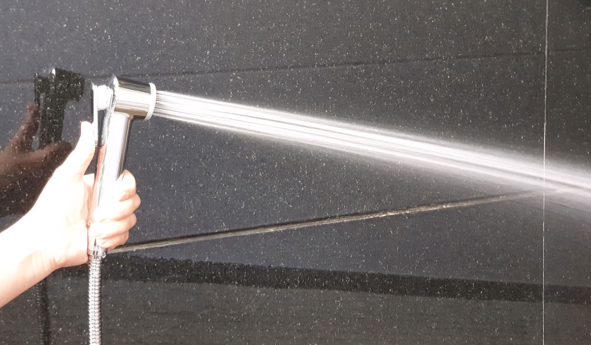 Tay xịt vệ sinh cao cấp, chất lượng Germany. Tăng áp cao, chất liệu nhựa ABS mạ Chrome Eurolife EL-H-X09