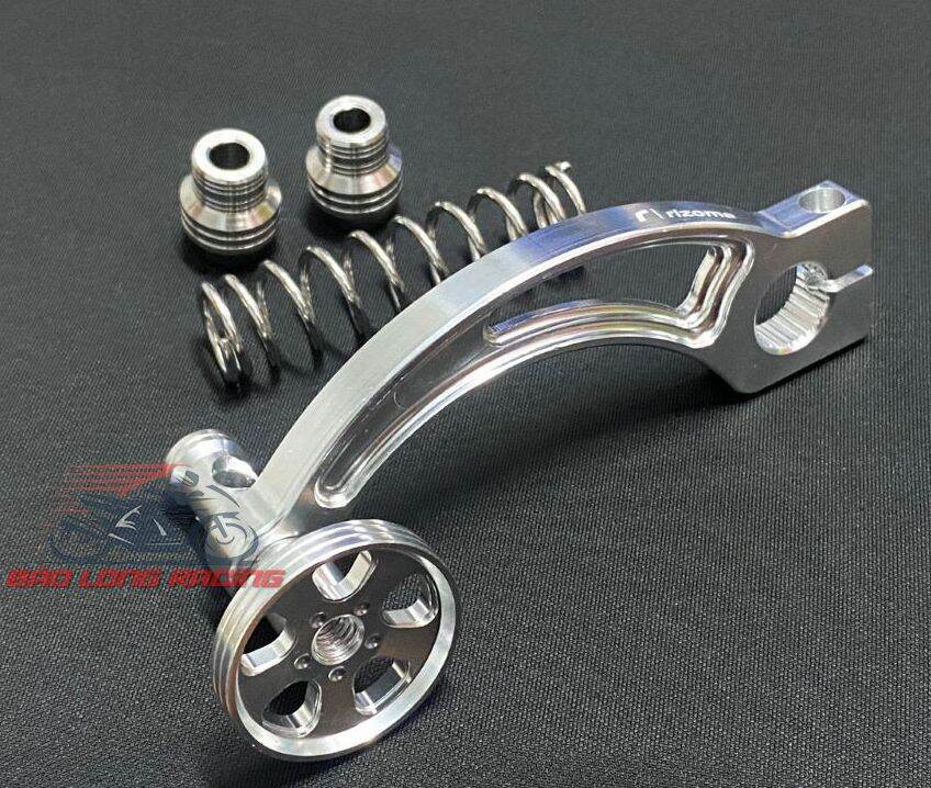 Càng thắng CNC nhôm cong tặng kèm lò xo 304 gắn xe máy Rizoma