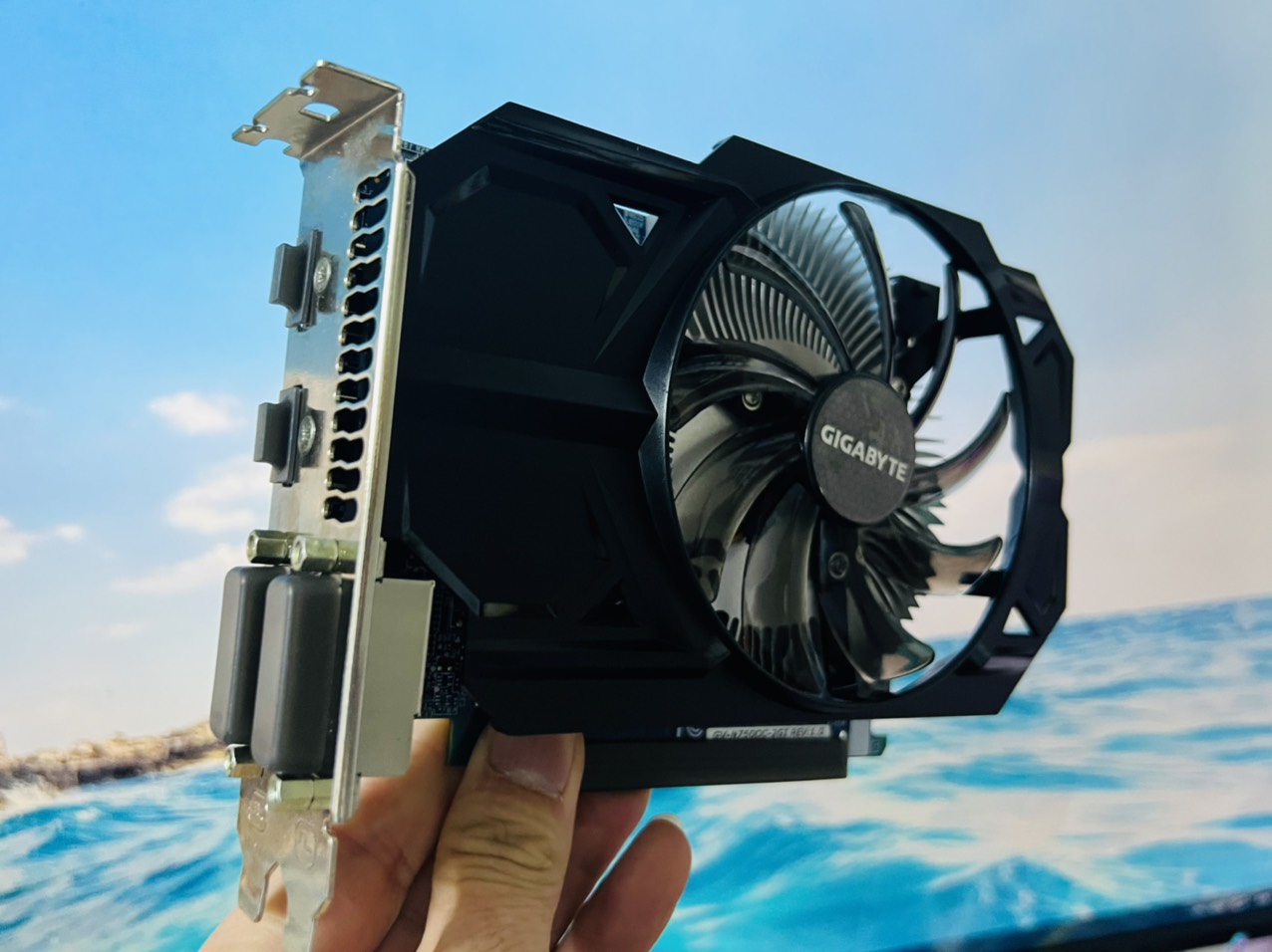 VGA GIGABYTE NVIDIA GeForce GTX 750OC 2GB - HÀNG CHÍNH HÃNG