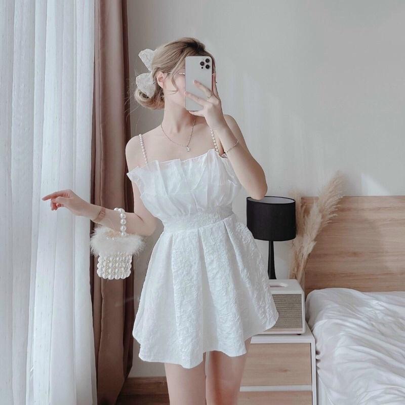 ĐẦM XẾP LY CÚP NGỰC PHỐI VOAN KIẾNG KẾT HỢP VAI CƯỜM