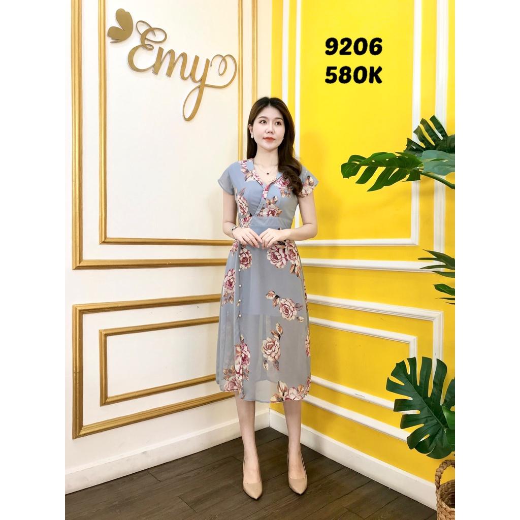 Đầm EMY EM9206 Xoè Cổ Đắp