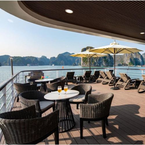 Khám Phá Vịnh Hạ Long 8 Tiếng Trên Siêu Du Thuyền 5 Sao Jade Sails Đẳng Cấp