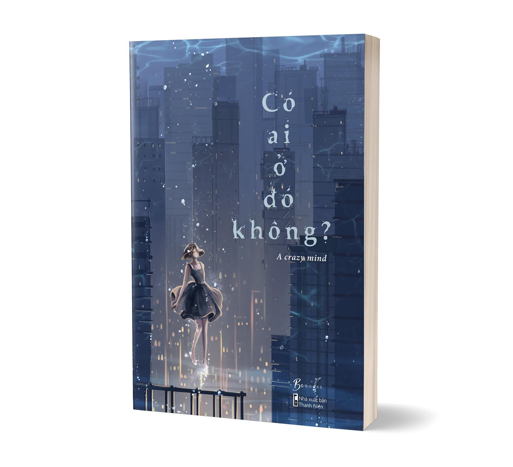 Có Ai Ở Đó Không?