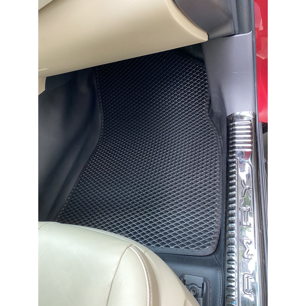 Thảm lót sàn ô tô Medicar xe Hyundai Tucson - chống nước, không mùi, ngăn bụi bẩn