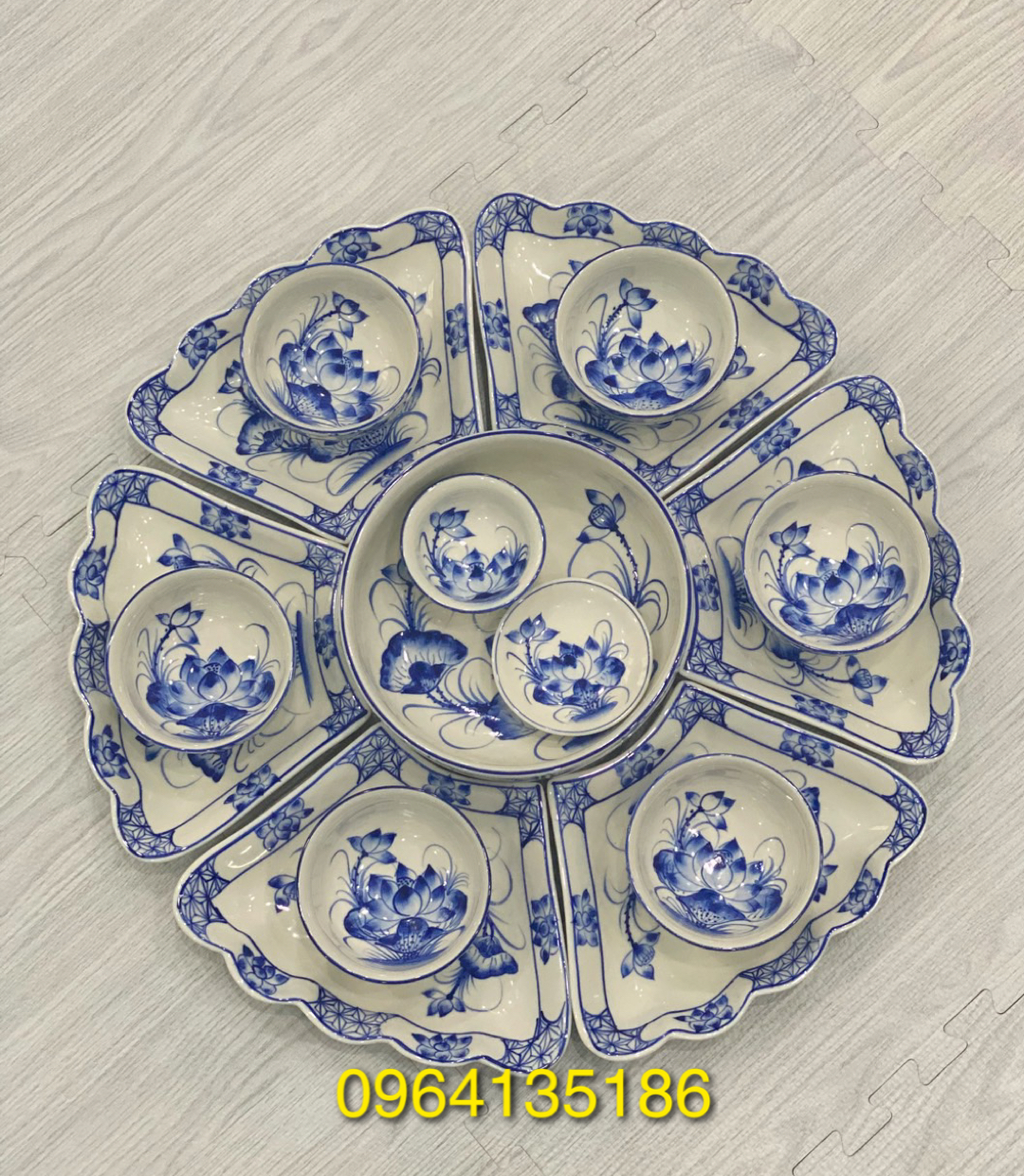 Bộ đĩa hoa mặt trời sen xanh 55cm kẻ hoa tranh gốm sứ Bát Tràng