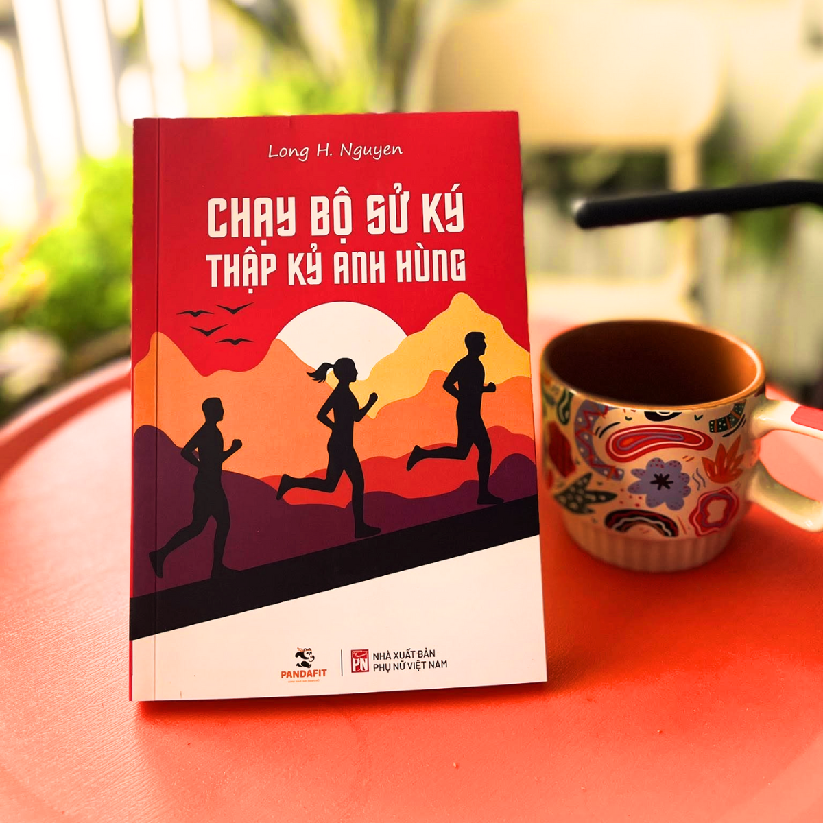 Sách PANDABOOKS Chạy bộ sử ký - Thập kỷ anh hùng