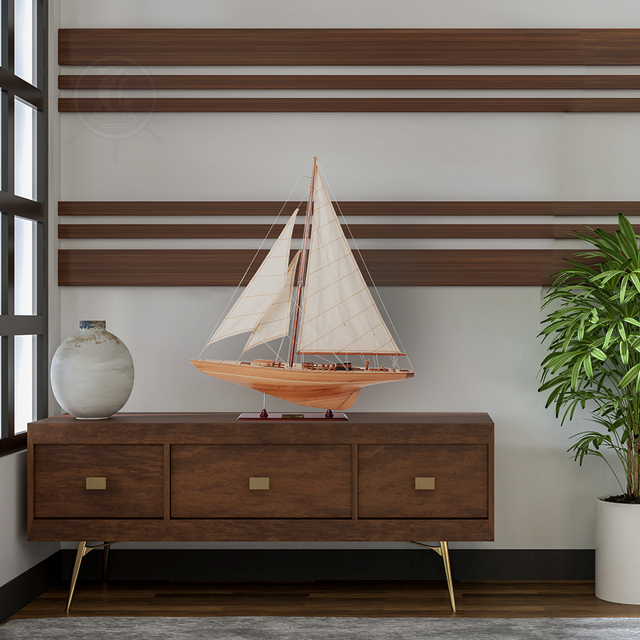 Mô Hình Thuyền Buồm Endeavour Medium Bằng Gỗ Dùng Để Trưng Bày Trang Trí Dài 60 Cm