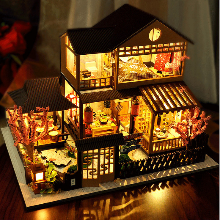 Mô hình nhà DIY Doll House A Day Of Okayama Kèm Mica Chống bụi