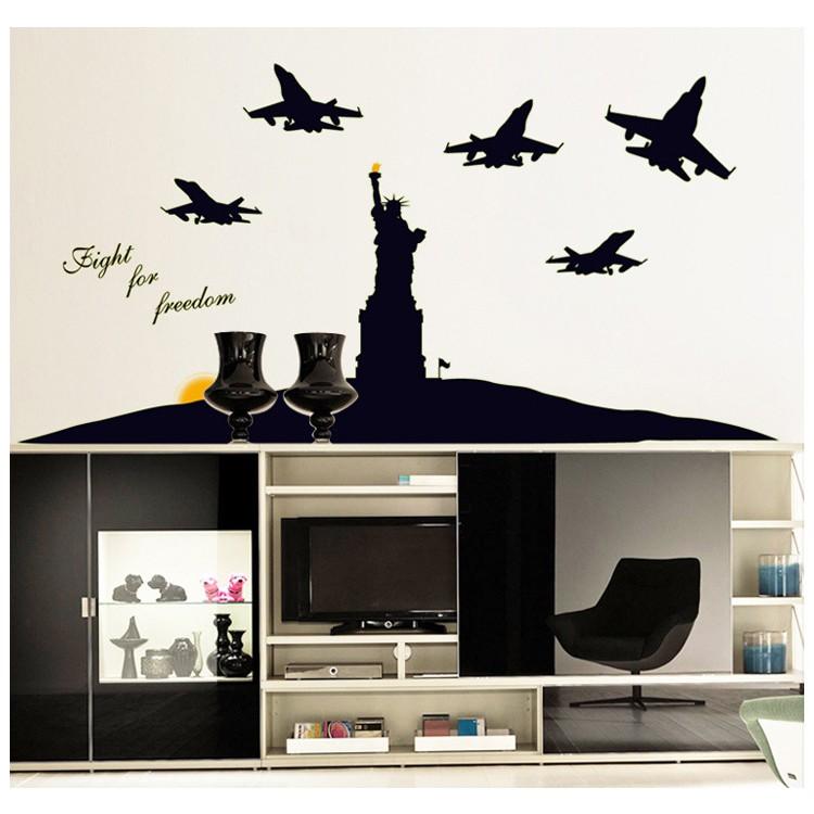Decal dán tường dạ quang tượng nữa thần tự do và đội bay
