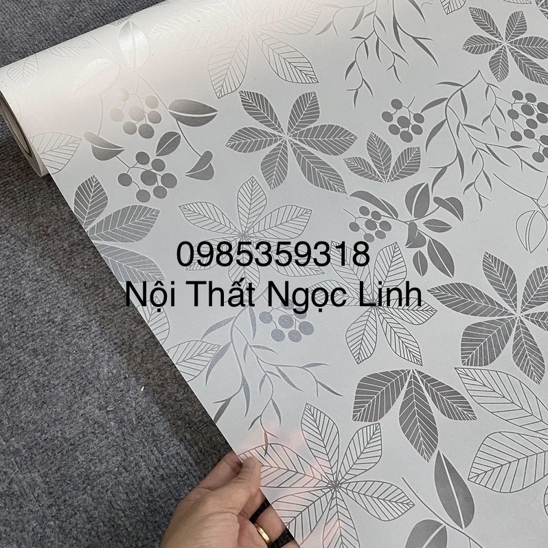 Giấy dán kính mờ hoa văn 3D keo sẵn bóc dán loại 1
