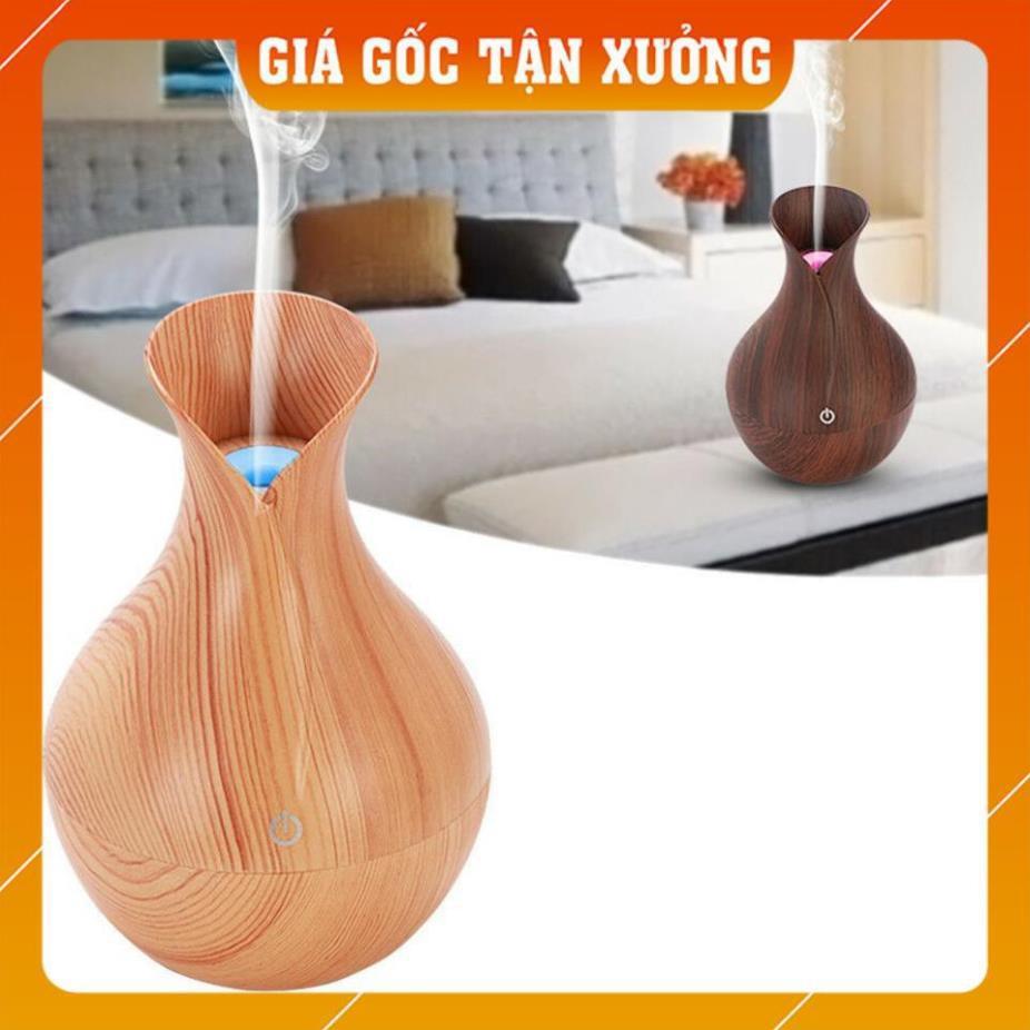 Máy xông tinh dầu cổ cao thiết kế vân gỗ có đèn kiểu dáng lọ hoa
