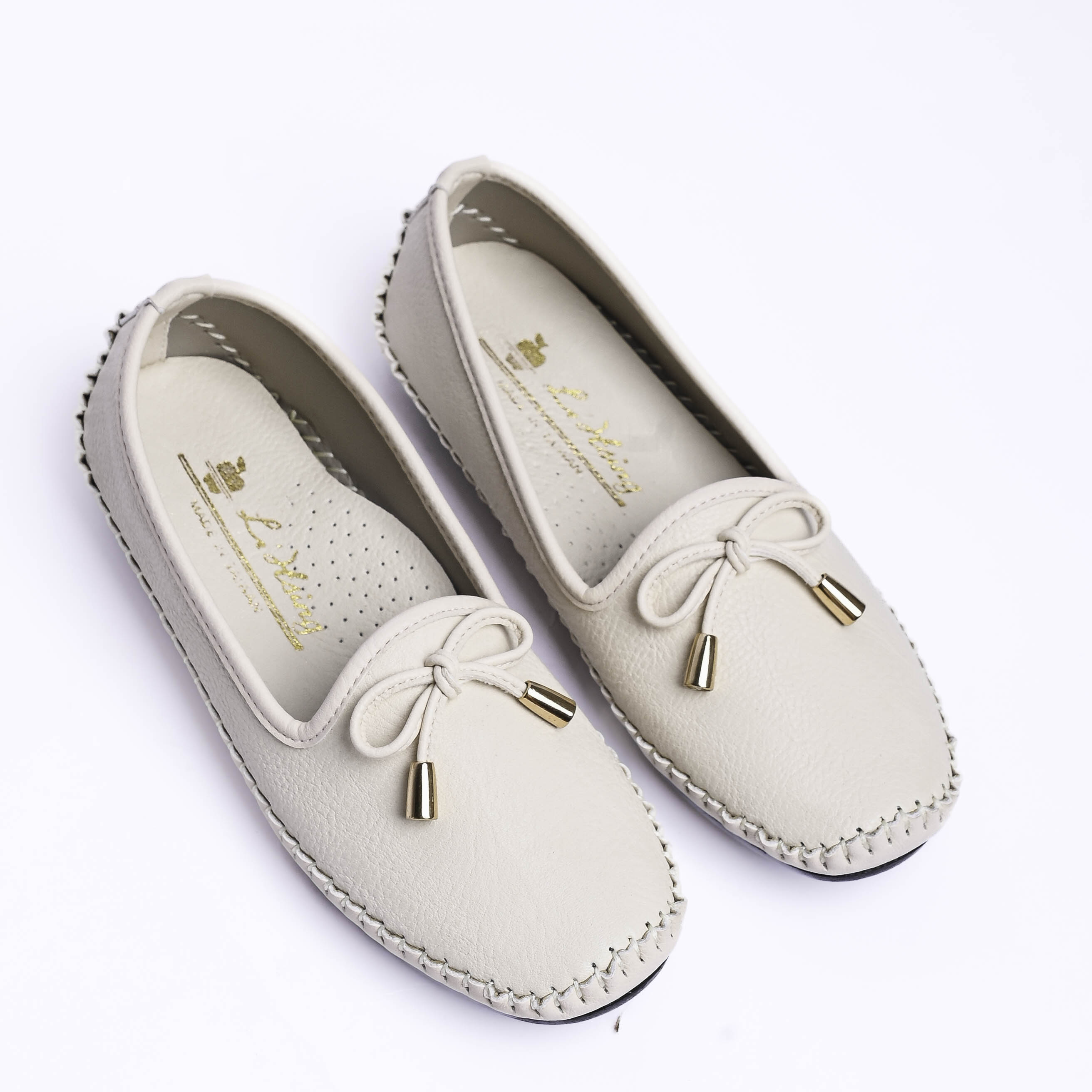 Giày bít nữ Lihsing (size 35-39)