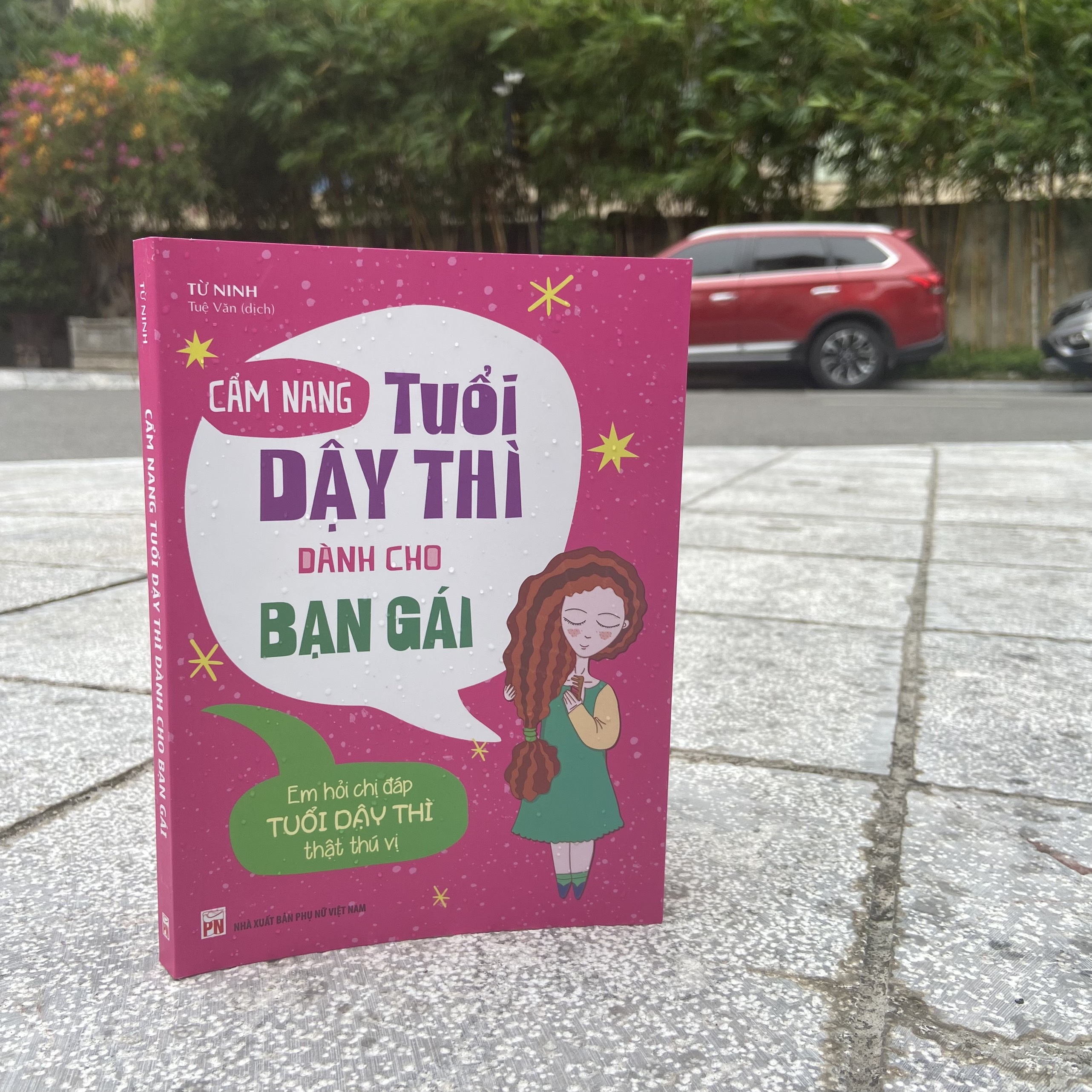 Sách: Cẩm Nang Tuổi Dậy Thì Dành Cho Bạn Gái (Tái Bản)