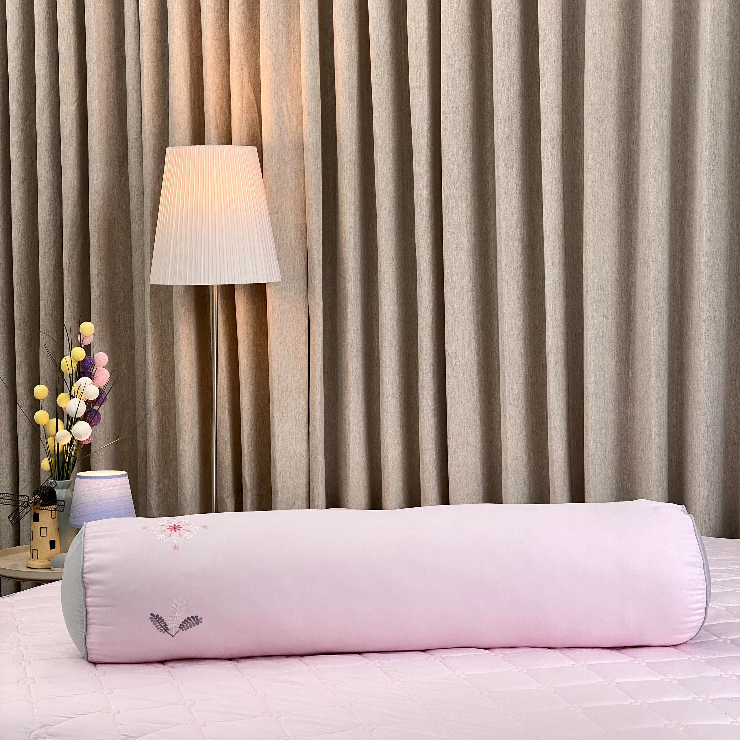Bộ ga giường chần bông KBedding by Everon KMTS 101 Microtencel Hồng đất