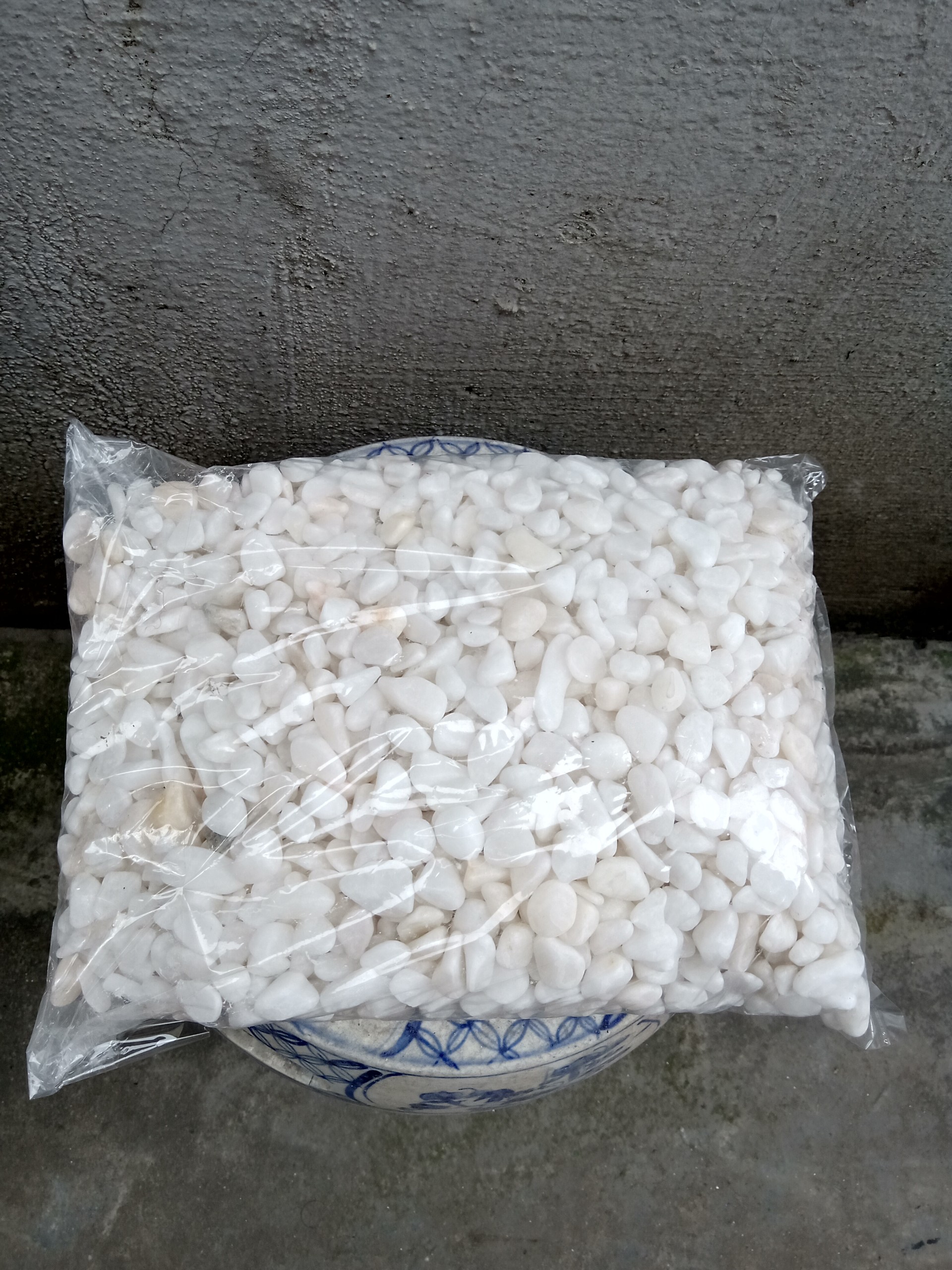 Sỏi Trắng Trang Trí Chậu Cây Kích Thước 1-2 cm