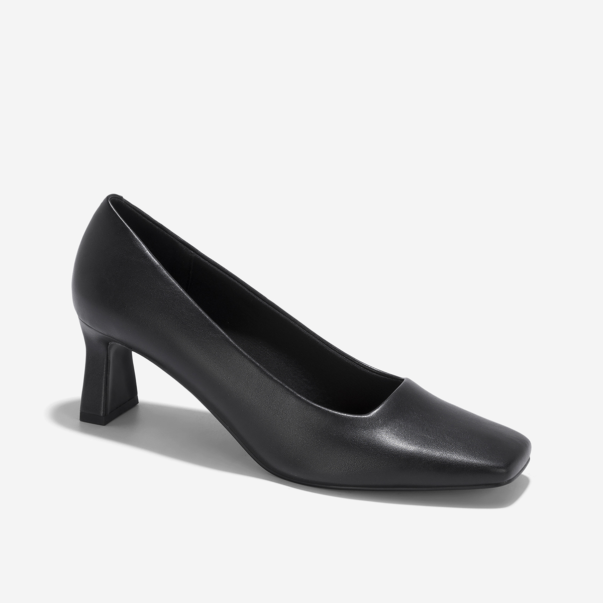 Vascara Giày Bít Mũi Vuông Block Heel - BMN 0641