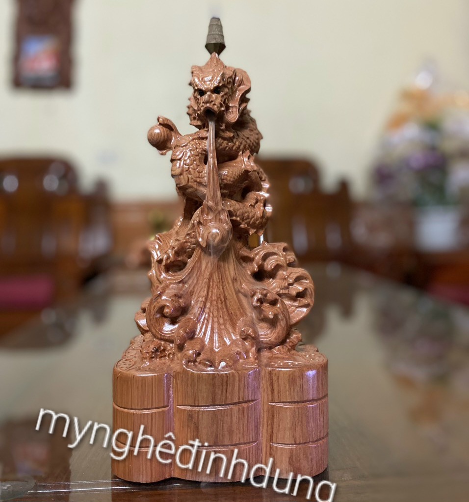 Tượng con rồng xông trầm bằng gỗ hương đá kt cao 30cm