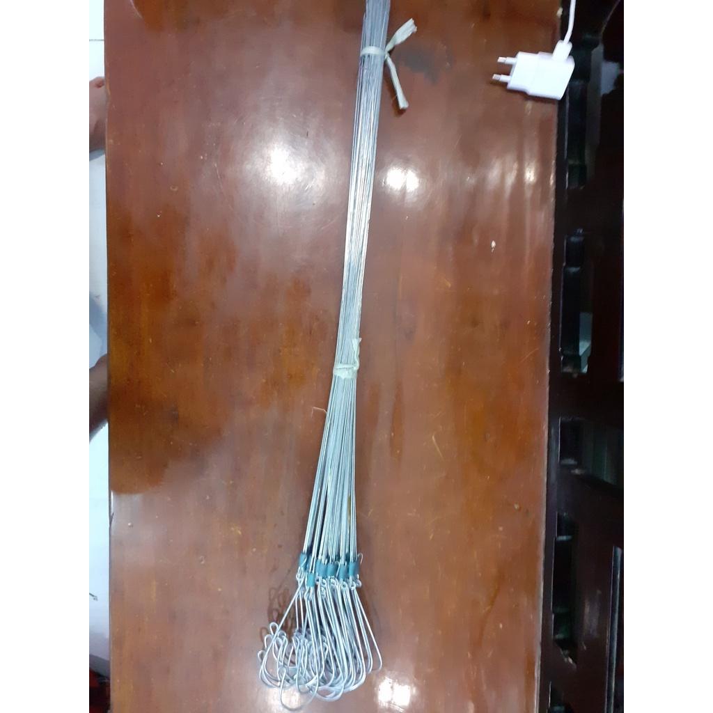 Mốc kẽm treo lan bền từ 2,5~3,5k.