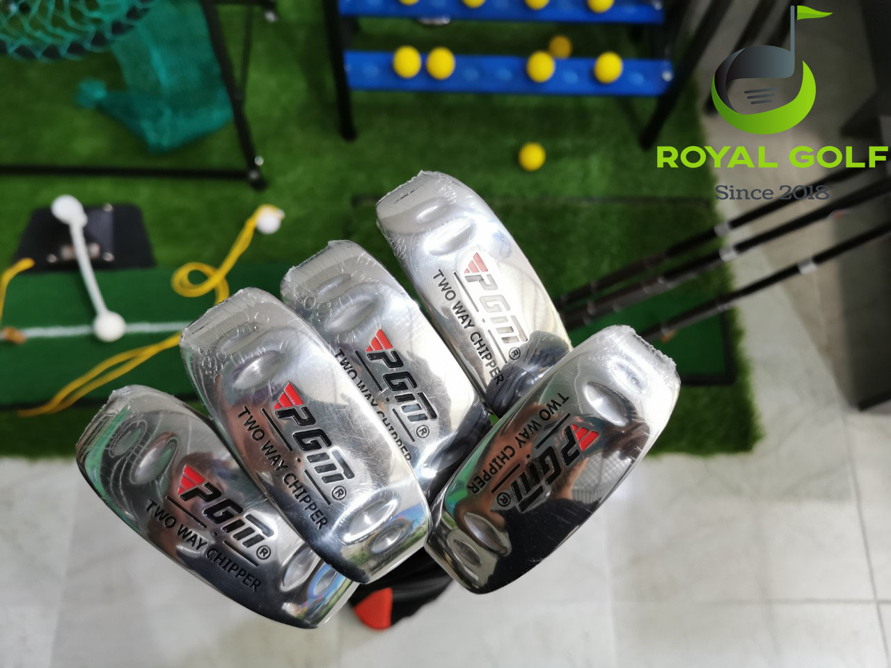 Gậy Golf Chip Hai Mặt