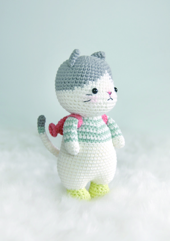 Amigurumi mèo chubby xám, thú len handmade, đồ chơi móc len an toàn, quà tặng dịp sinh nhật, trung thu, 1/6,...