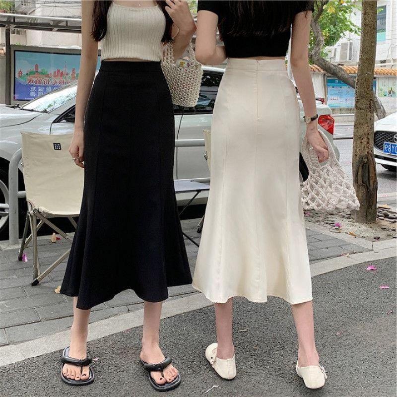 Chân váy dài đuôi cá hai màu đen trắng
