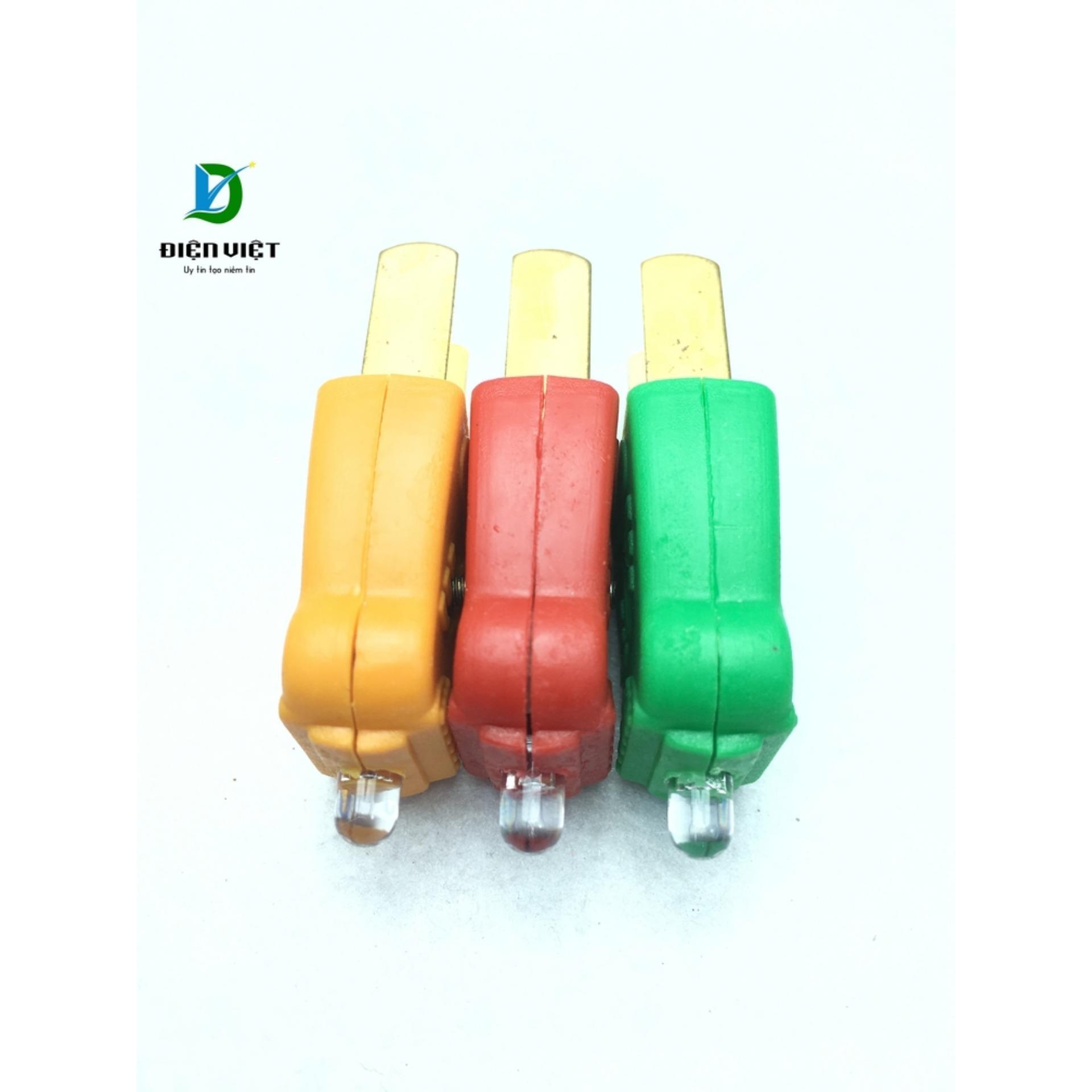 3 phích cắm thử điện