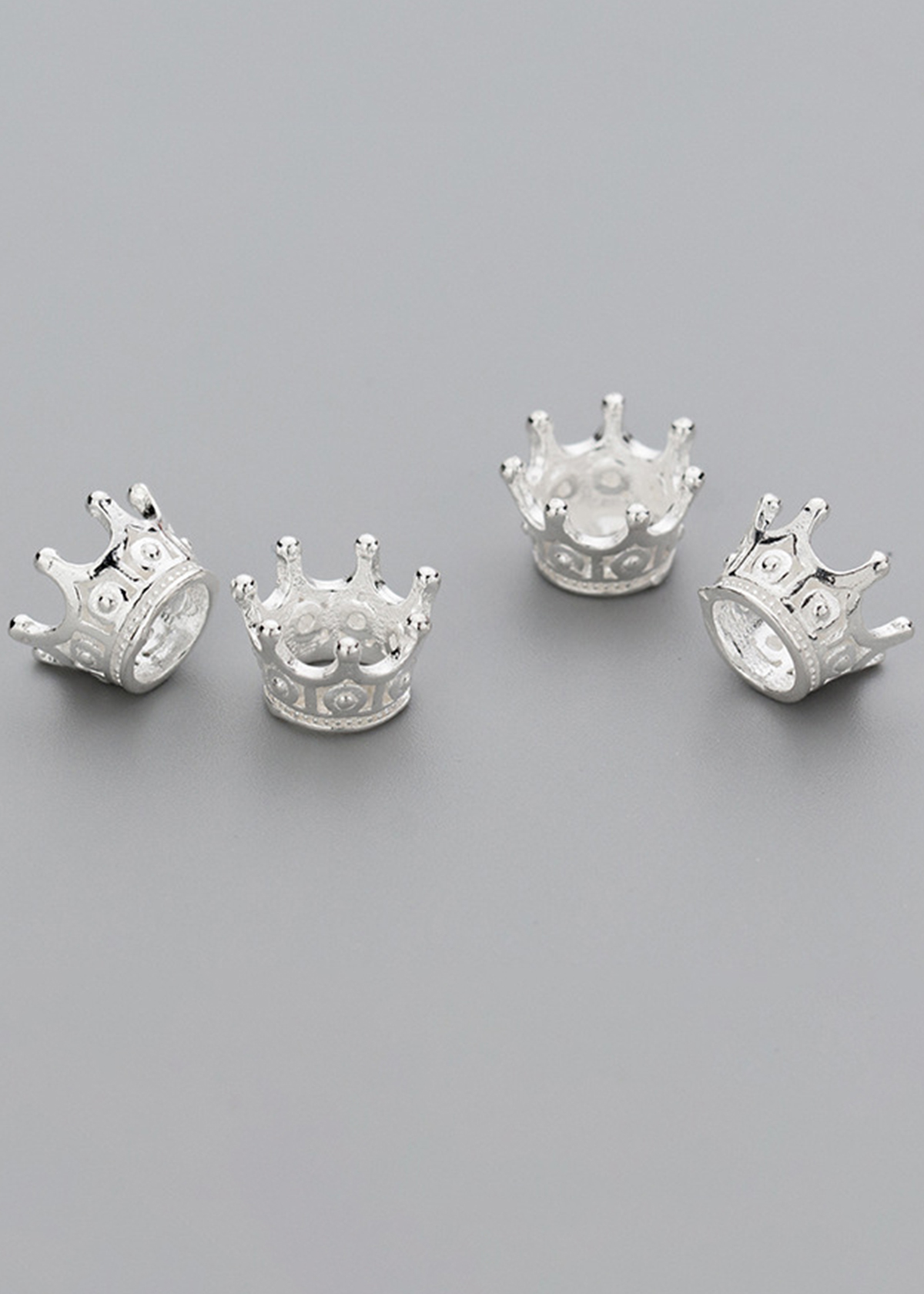 Combo 2 cái charm bạc vương miệng vua chúa - Ngọc Quý Gemstones