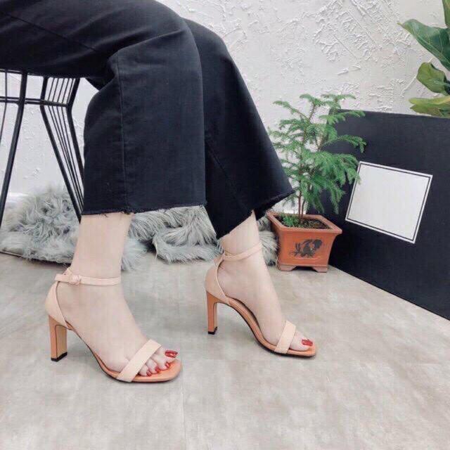 Giày sandal kẹp ngón dễ thương