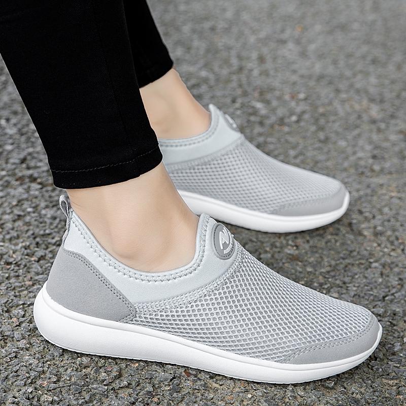 2020 Fashion women outdoor soft sole running sneakers casual breathable sport shoes